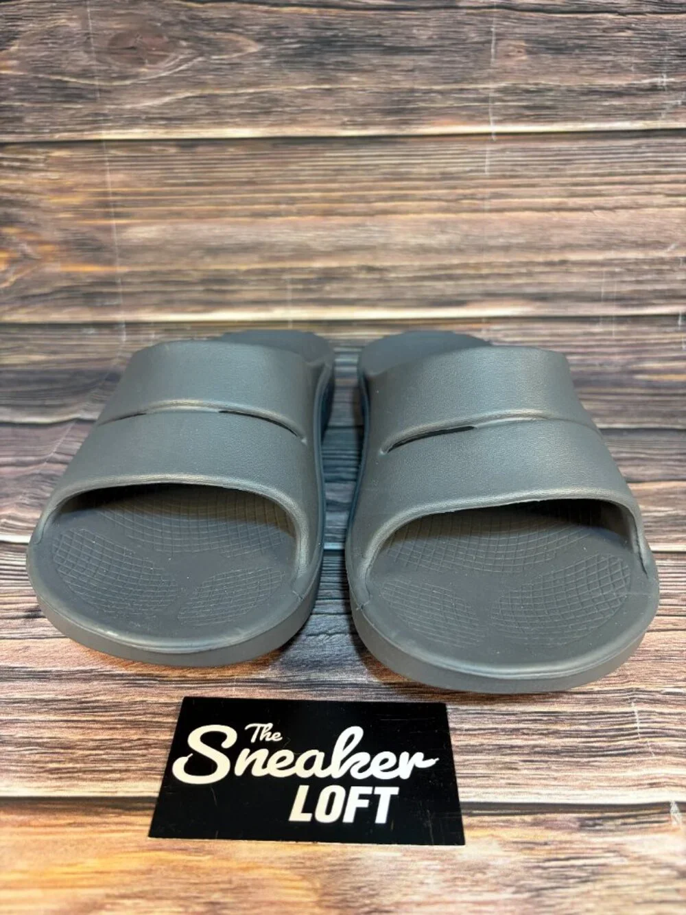 Oofos OOahh Gray Recovery Slide Sandals Men's Size 8